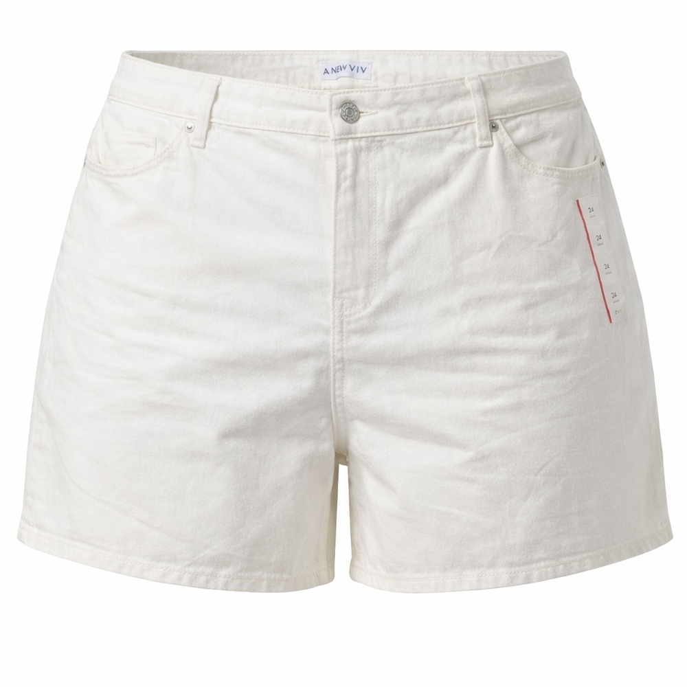 Ava & Viv Women's Cream High Rise Relaxed Fit Midi Jean Shorts - NWT